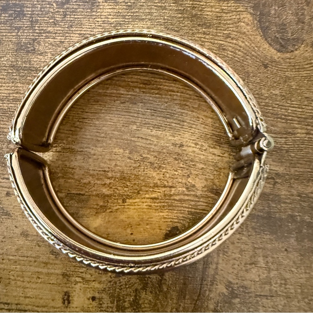 Y2K Chunky Copper Color Bangle Bracelet Metal & Sequins Spring Hinge Open Close - Picture 3 of 10